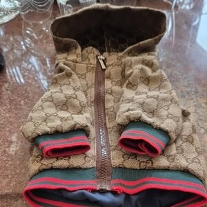 Puppy Jackst Guccu??